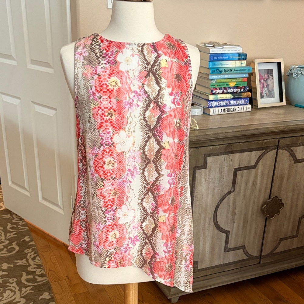 Laundry By Shelli Segal Pink and White Floral / snake print Blouse